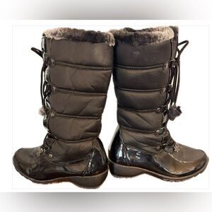 Totes Faux Fur Lace -Up Winter Boots  NWOT Women's Size 9